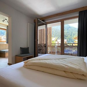 Suite met een Queen Size Bed